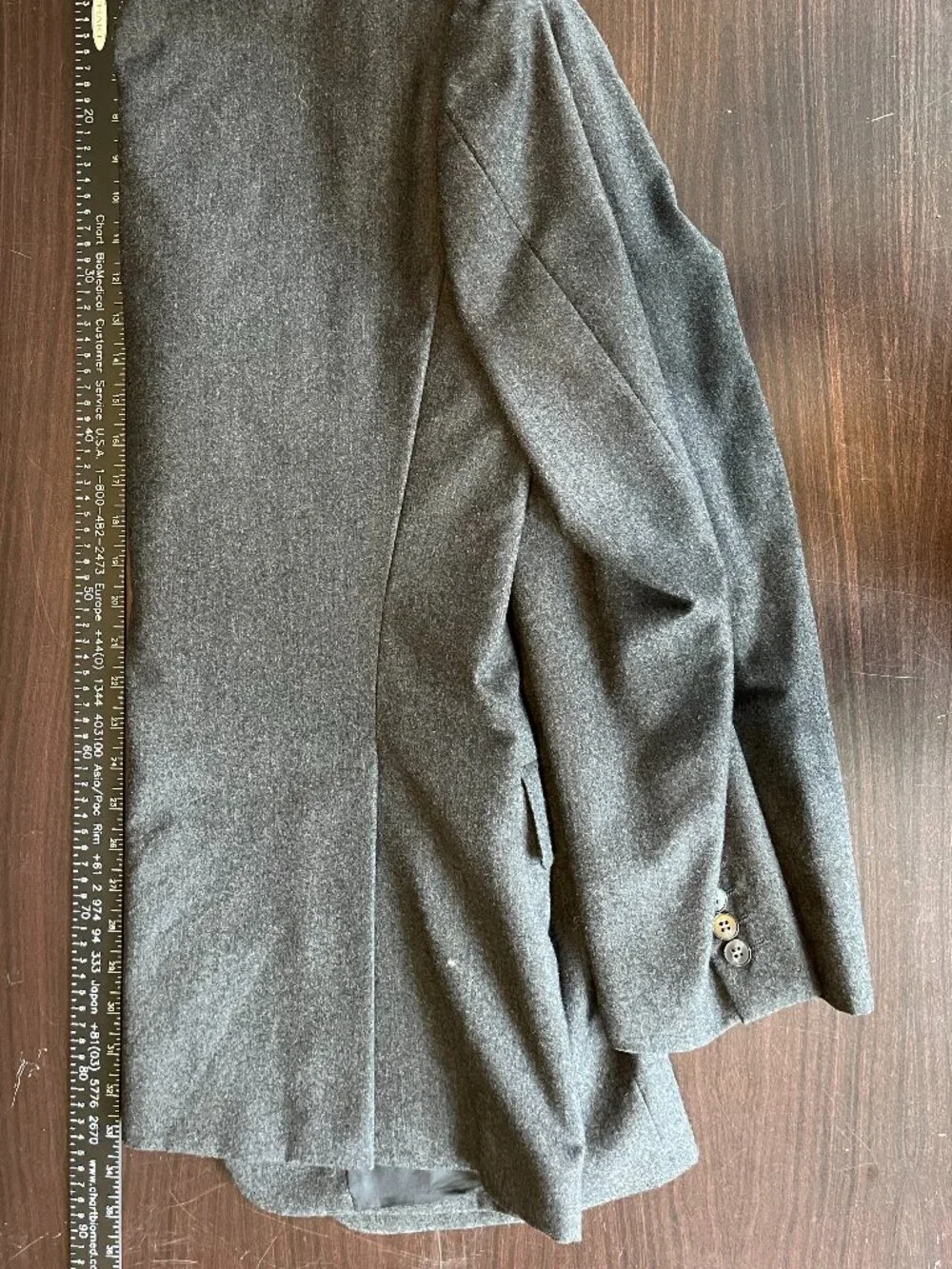 Daniel Hechter 3-Piece Men's Suit – 100% Virgin Wool – Gray – US 40 – Like New